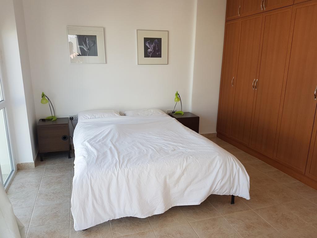 Aphrodite Beachfront Penthouse Apartment Ghaziveran Extérieur photo